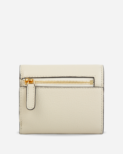 COMPACT WOMAN WALLET IN SUPPLE GOATSKIN