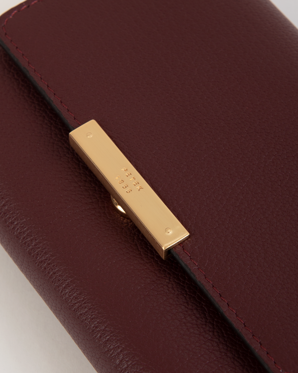 WOMAN LEATHER WALLET WITH METAL CLASP